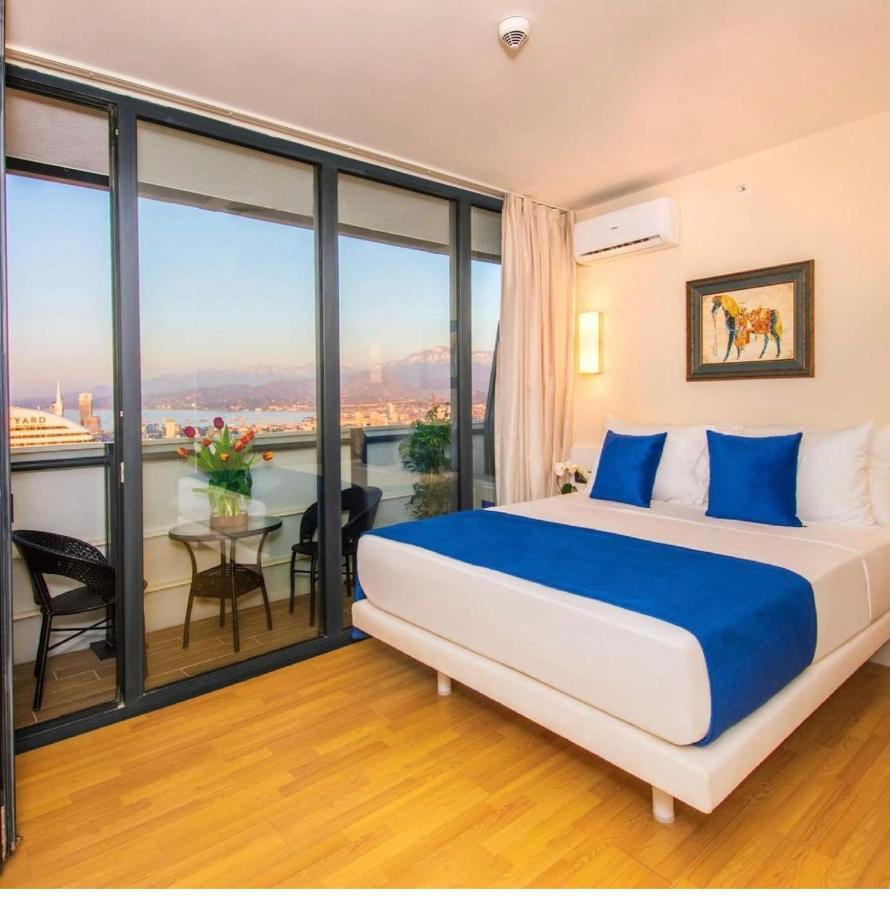 Orbi City Luxury Suite Batumi Exterior foto