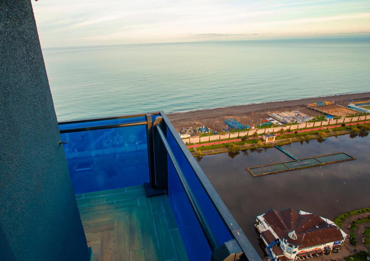 Orbi City Luxury Suite Batumi Exterior foto