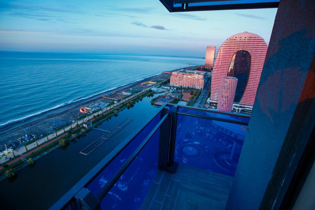 Orbi City Luxury Suite Batumi Exterior foto