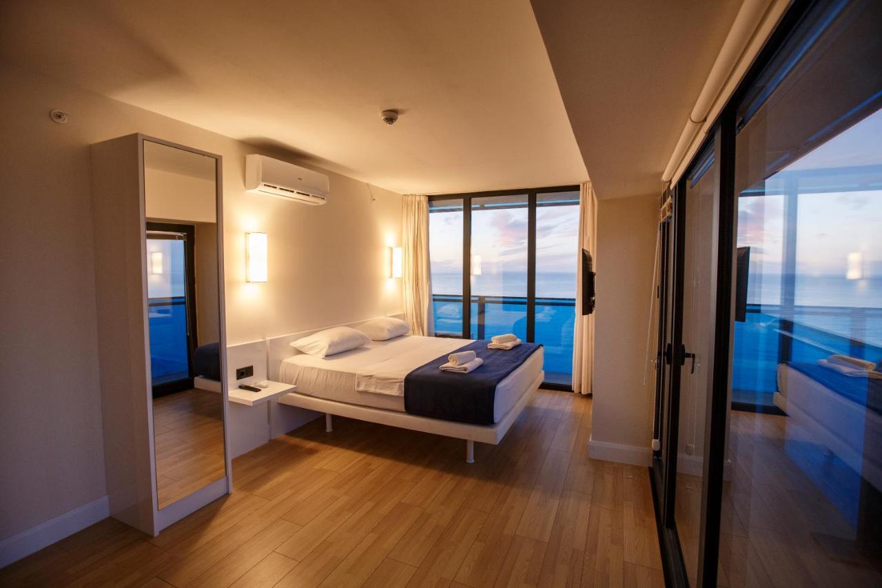 Orbi City Luxury Suite Batumi Exterior foto